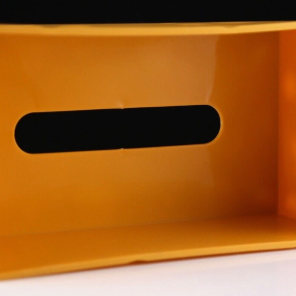 Lot of 2 Novelty Tissue Box Covers Bullseye's Playground™ - Picture 7 of 8